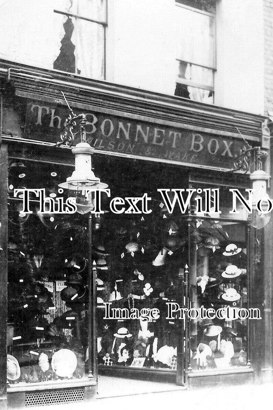 LO 5387 - The Bonnet Box Shop, Lambeth, London c1917