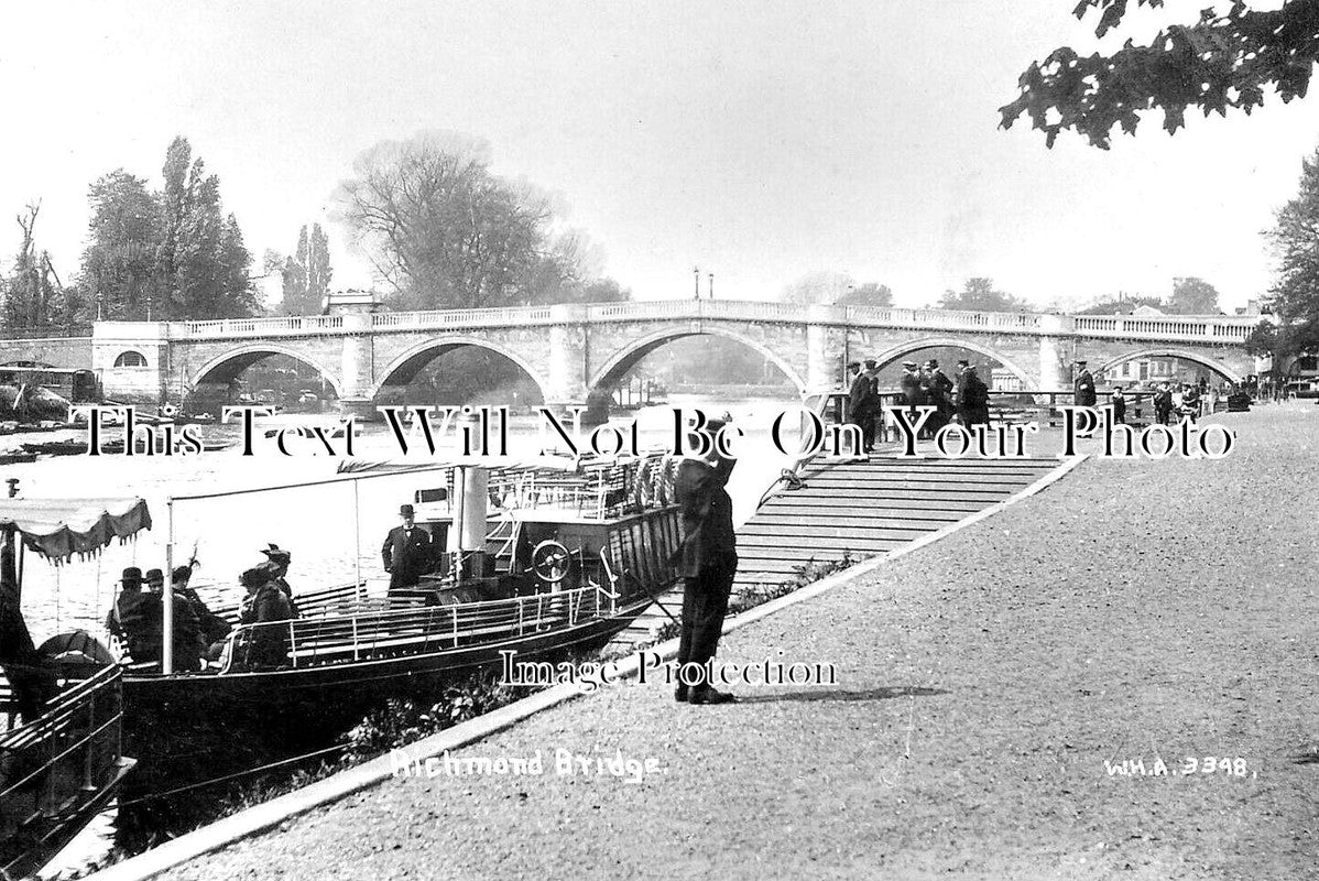 LO 5425 - Richmond Bridge, London