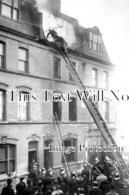 LO 5728 - Sidney Street Siege After The Fire, London 1911
