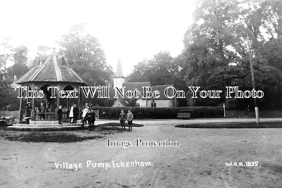 LO 5864 - Village Pump, Ickenham, London