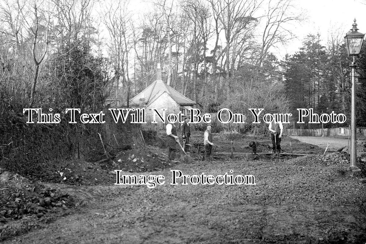 LO 6102 - Widening Of Bourne Hill, Palmers Green, London