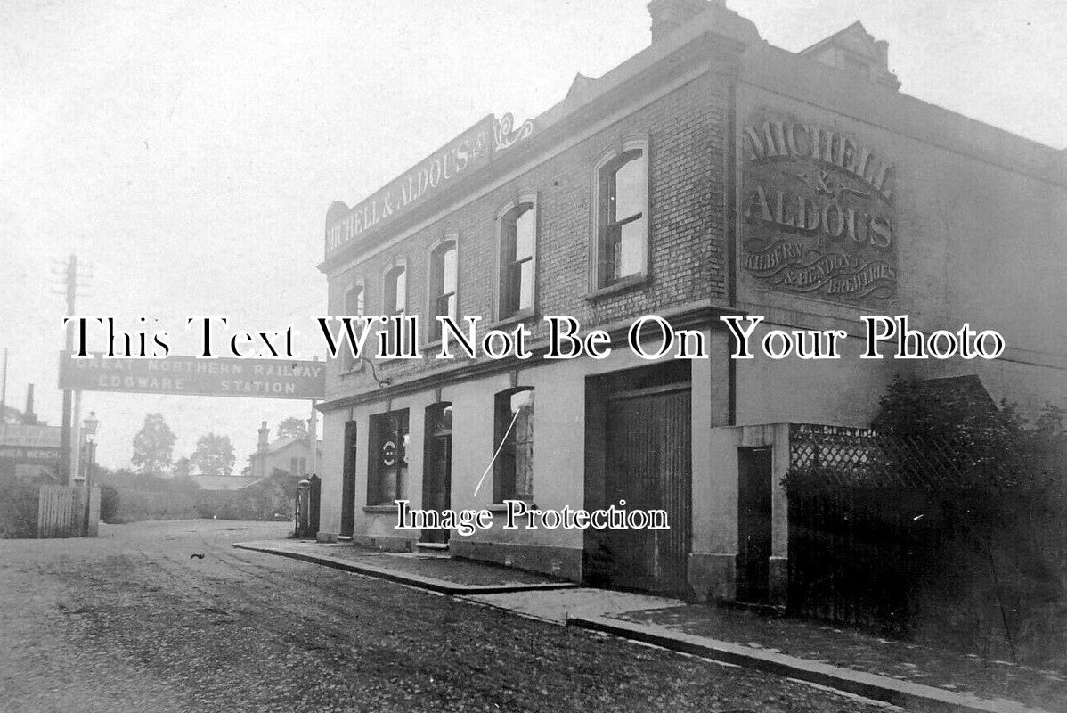 LO 6382 - Michell & Aldous Hotel Inn Pub, Edgeware Station, London c1915