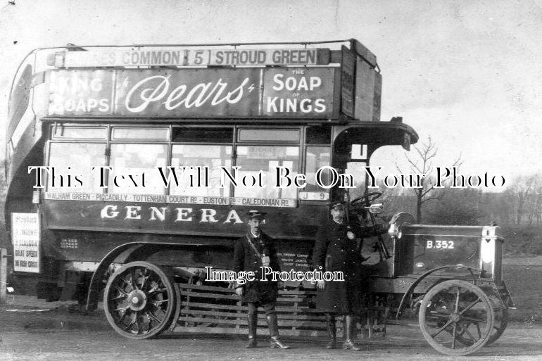 LO 806 - London Bus No 5 Barnes Common, Stroud Green, London