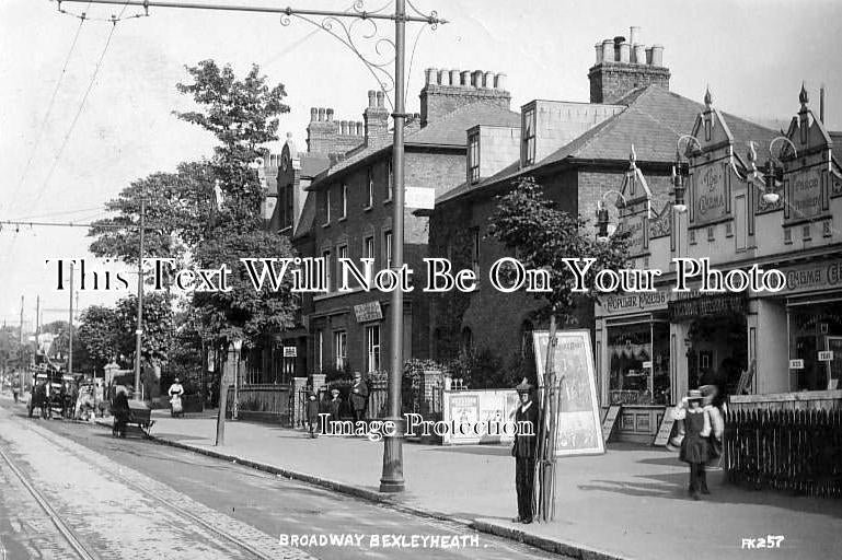 LO 882 - Broadway, Bexleyheath, London c1920