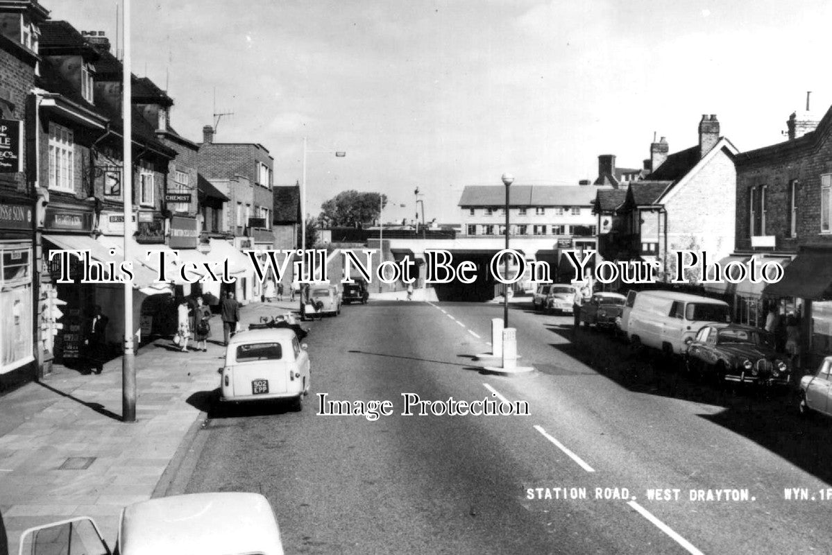 MI 1673 - Station Road, West Drayton, Middlesex