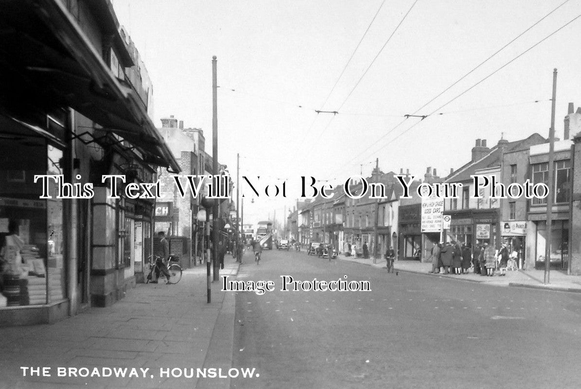 MI 389 - The Broadway, Hounslow, Middlesex, London