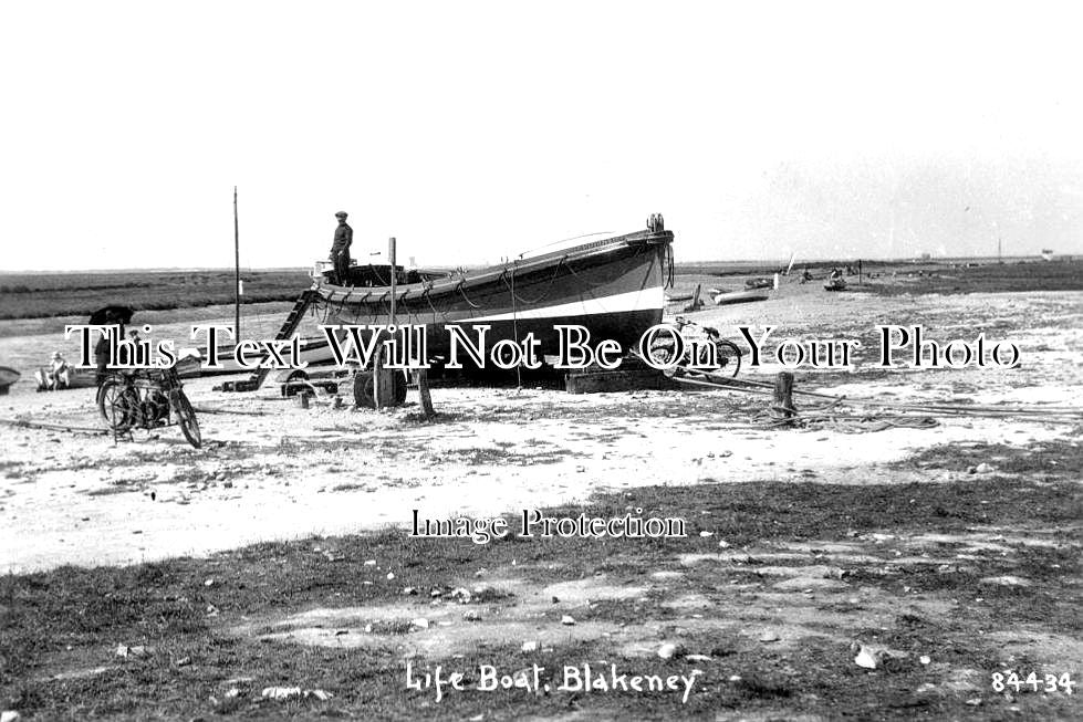 NF 1100 - Lifeboat, Blakeney, Norfolk