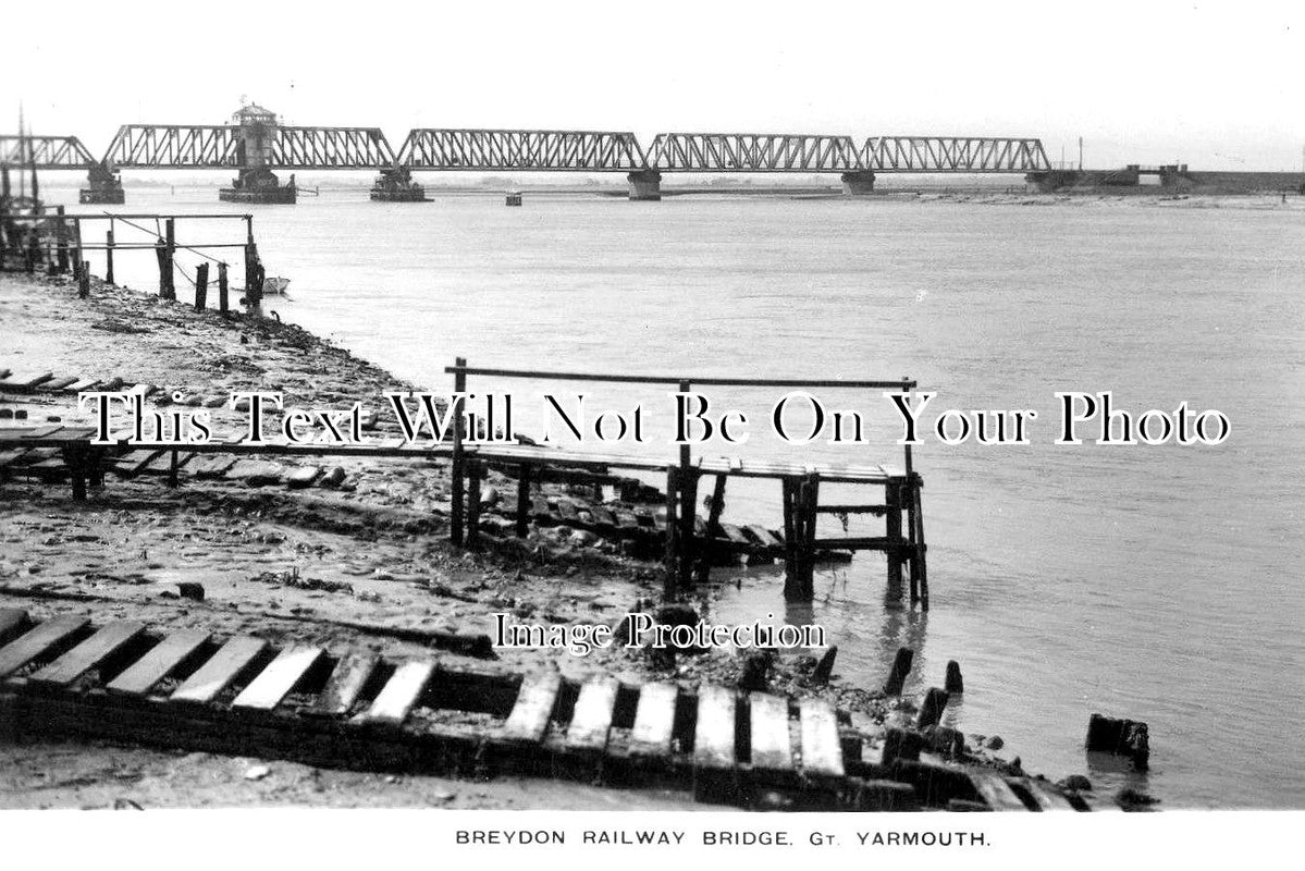 NF 1201 - Breydon Railway Bridge, Great Yarmouth, Norfolk