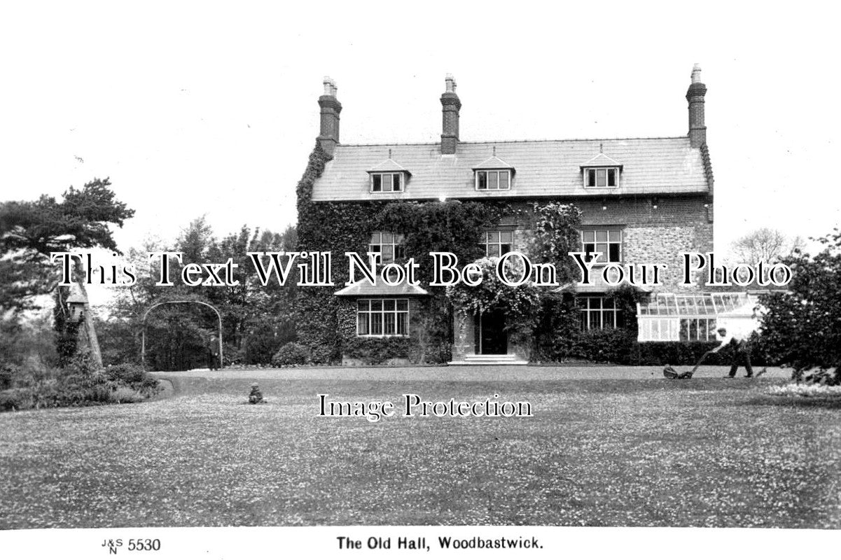 NF 1226 - The Old Hall, Woodbastwick, Norfolk