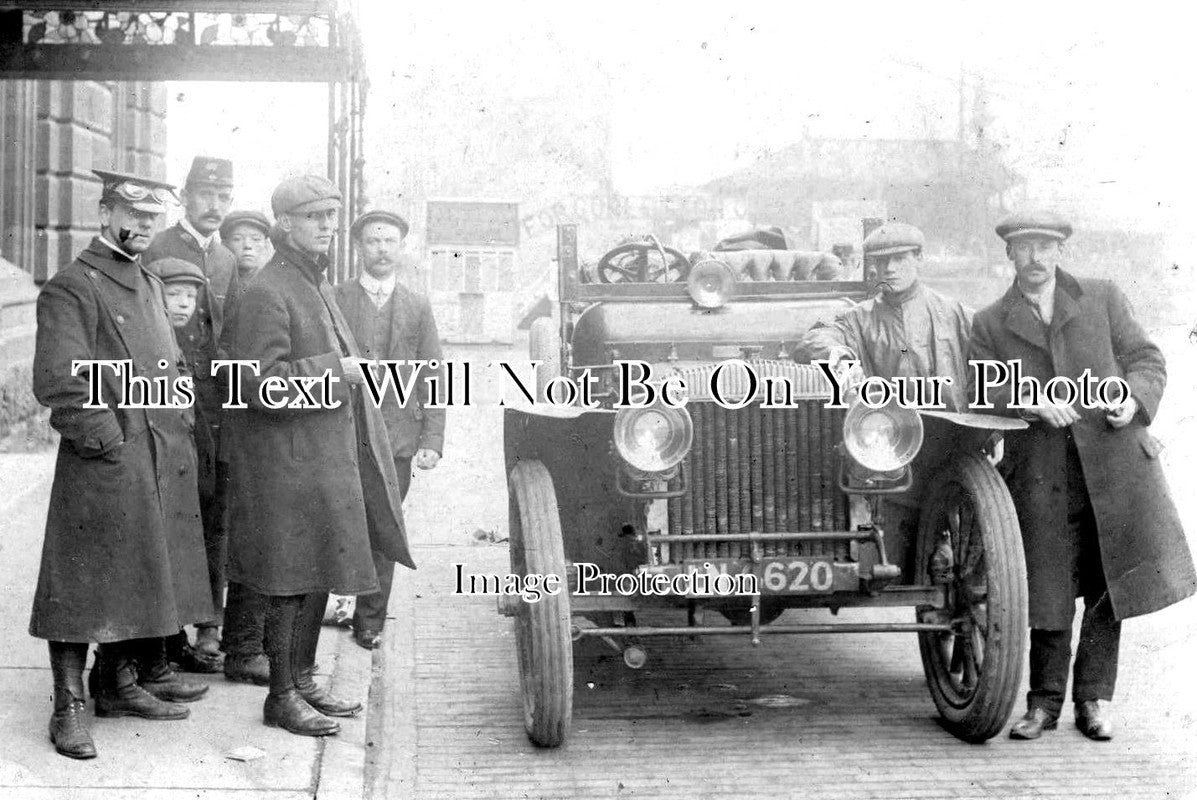 NF 1267 - Outside Town Hall, Great Yarmouth, Norfolk