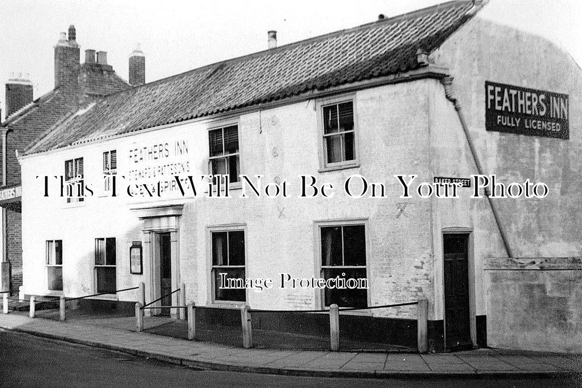 NF 129 - Feathers Inn, Gorleston, Norfolk c1937