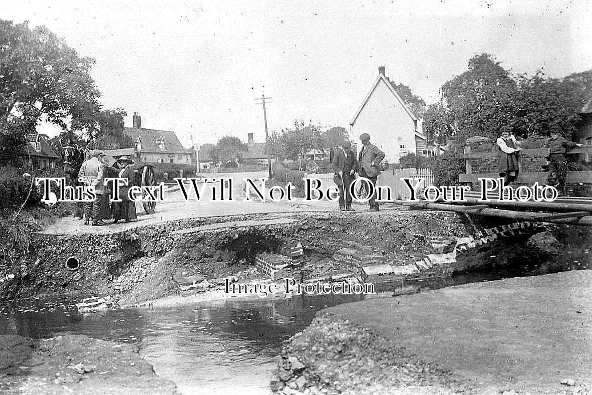 NF 132 - Honingham Watermill, Flood Damage, Norfolk c1912