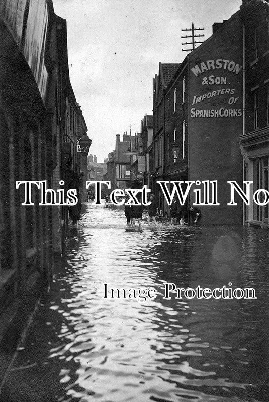 NF 134 - St Benedicts Street, Norwich Flood, Norfolk 1912