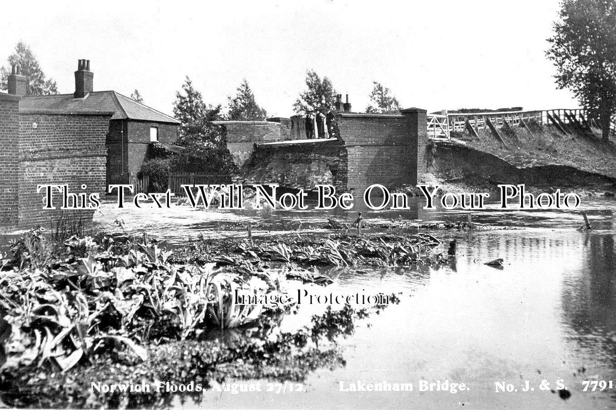 NF 1403 - Lakenham Bridge, Norwich Floods, Norfolk 1912