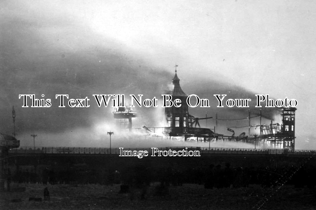 NF 157 - Fire On Britannia Pier, Great Yarmouth, Norfolk