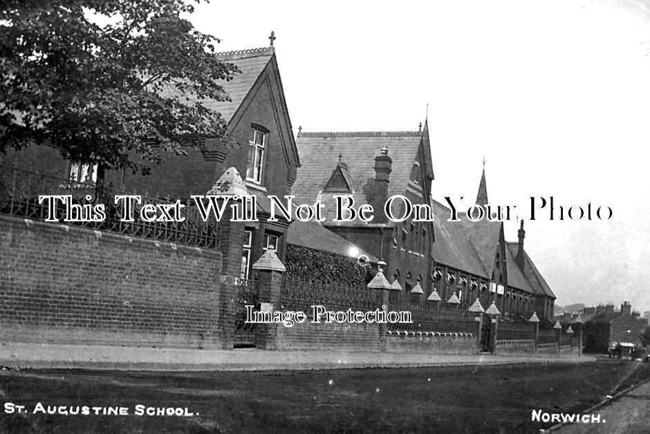 NF 1724 - St Augustine School, Norwich, Norfolk