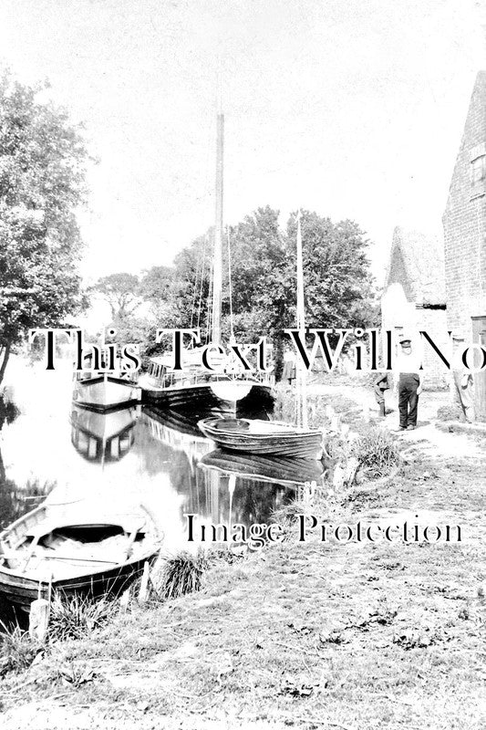 NF 1763 - South Walsham Staithe, Norfolk Broads c1910