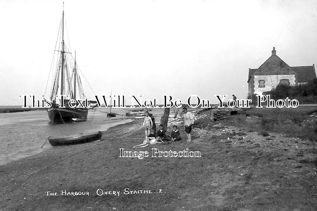 NF 2131 - The Harbour, Overy Staithe, Norfolk