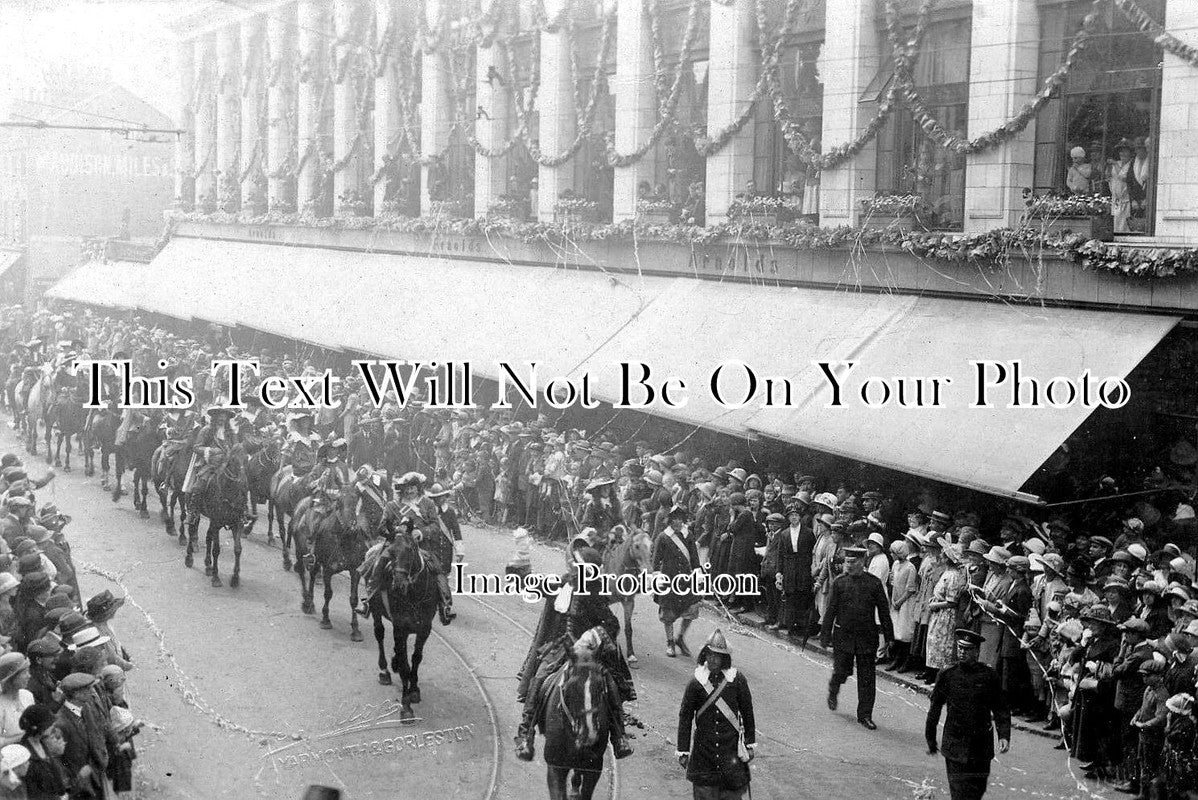 NF 2390 - Arnolds Shop, Great Yarmouth, Norfolk