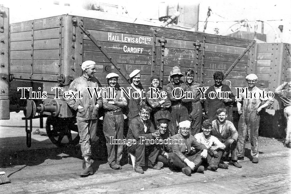 NF 2558 - Coal Ship, Great Yarmouth Quarry, Norfolk c1929