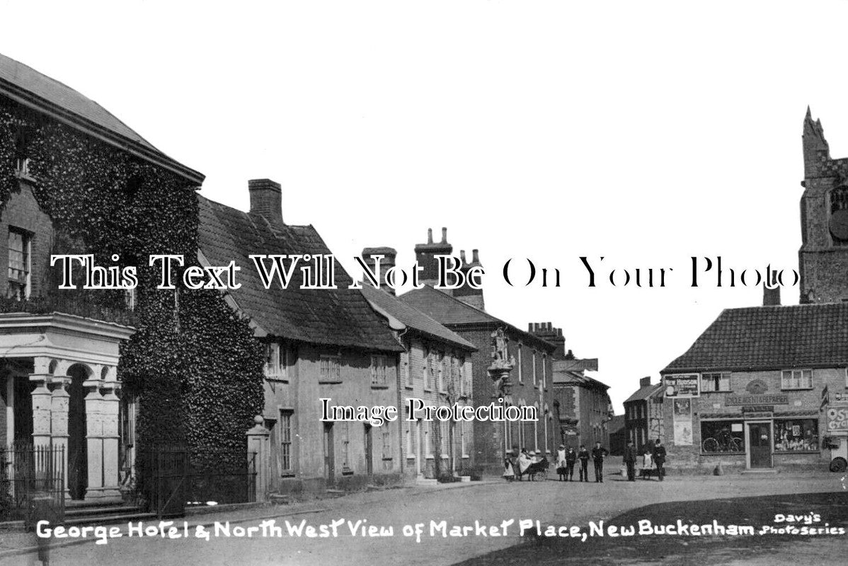 NF 2791 - George Hotel & Market Place, Buckenham, Norfolk