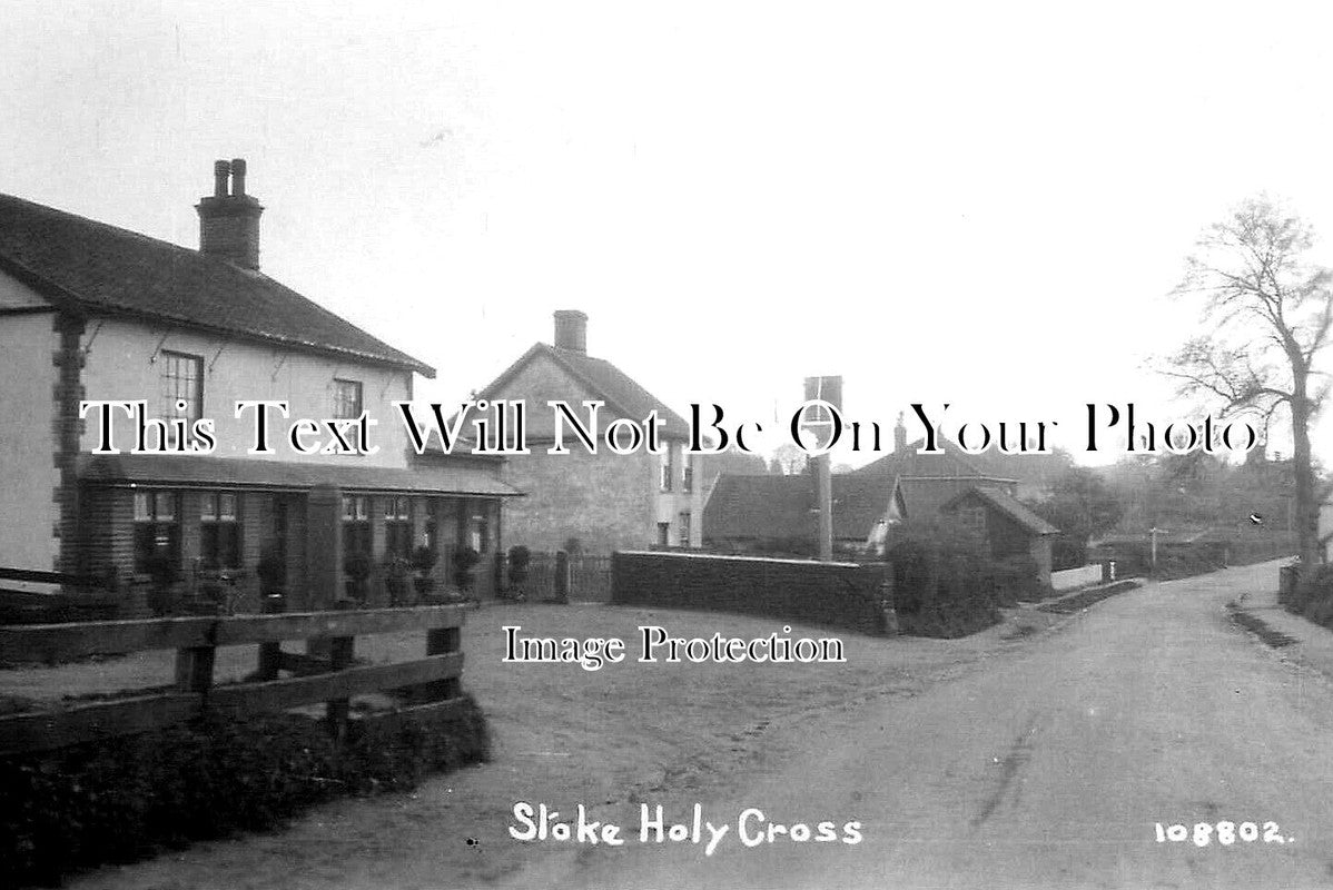 NF 2898 - The Red Lion Pub, Stoke Holy Cross, Norfolk c1912