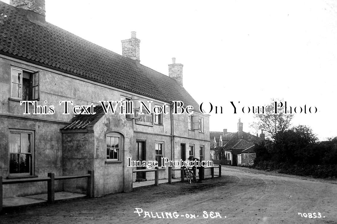 NF 3093 - The Cock Inn Pub, Palling On Sea, Norfolk c1912