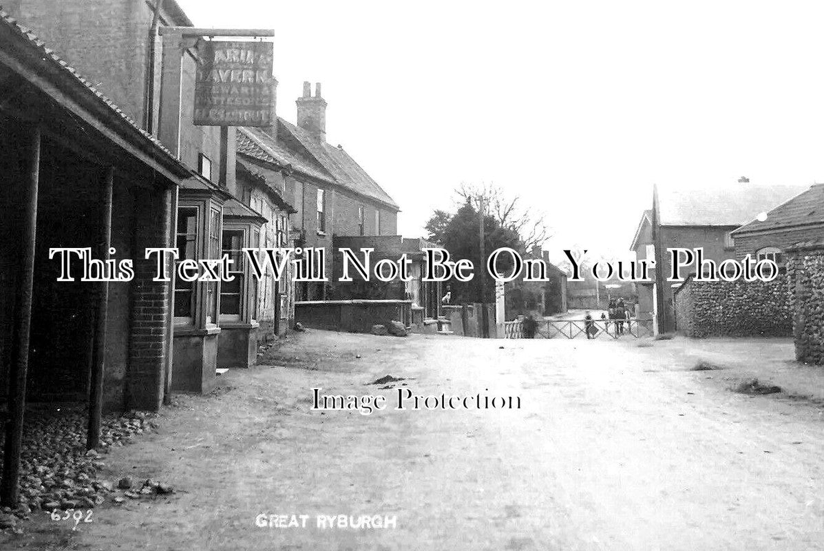 NF 3320 - Marine Tavern, Great Ryburgh, Norfolk c1913