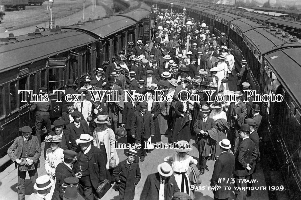 NF 349 - Bass Train Trip To Great Yarmouth, Norfolk 1909