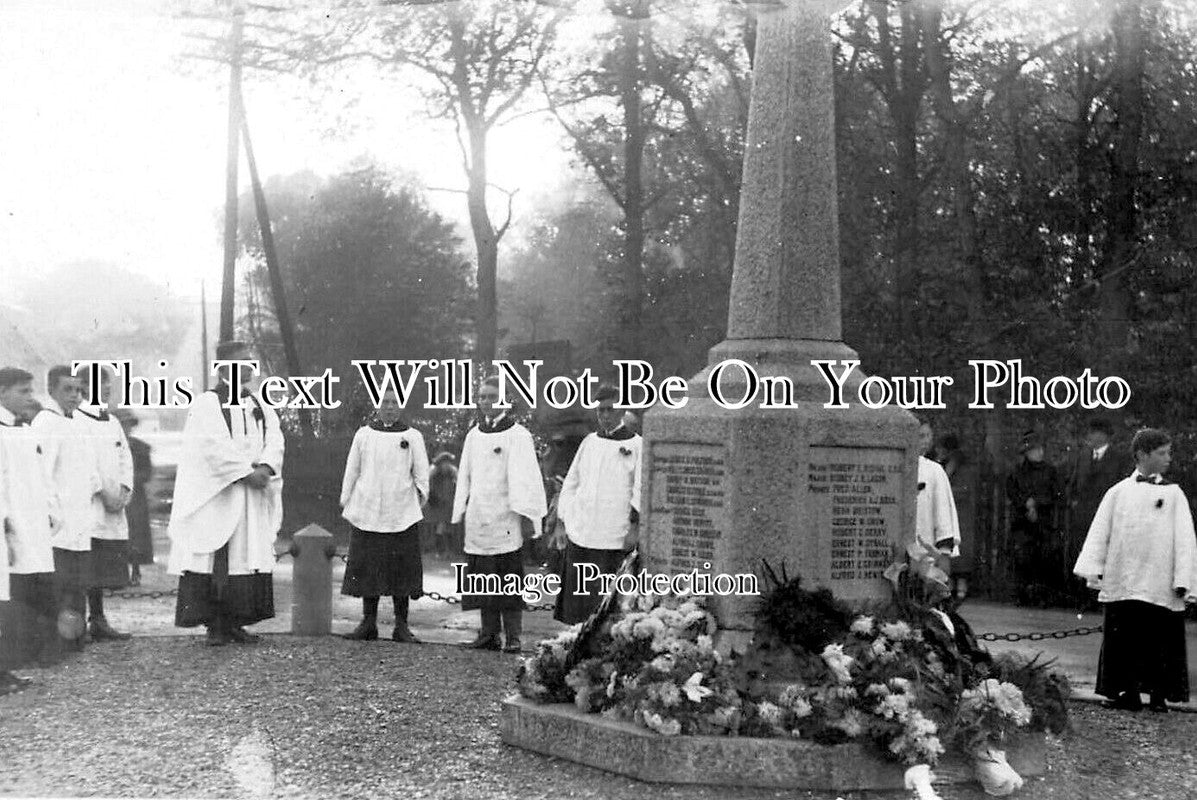 NF 3676 - Ormesby War Memorial, Great Yarmouth, Norfolk