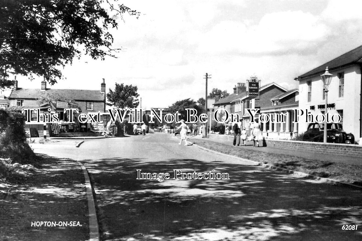 NF 3753 - Hopton On Sea, Norfolk c1960
