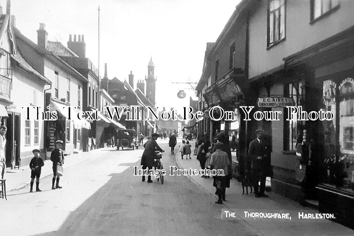 NF 3851 - The Thoroughfare, Harleston, Norfolk c1928