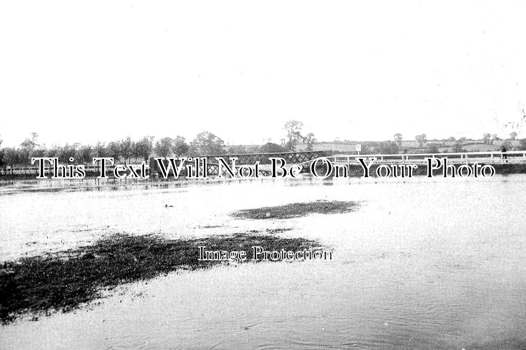 NF 3895 - Mendham Bridge Flood Damage, Harleston, Norfolk 1912