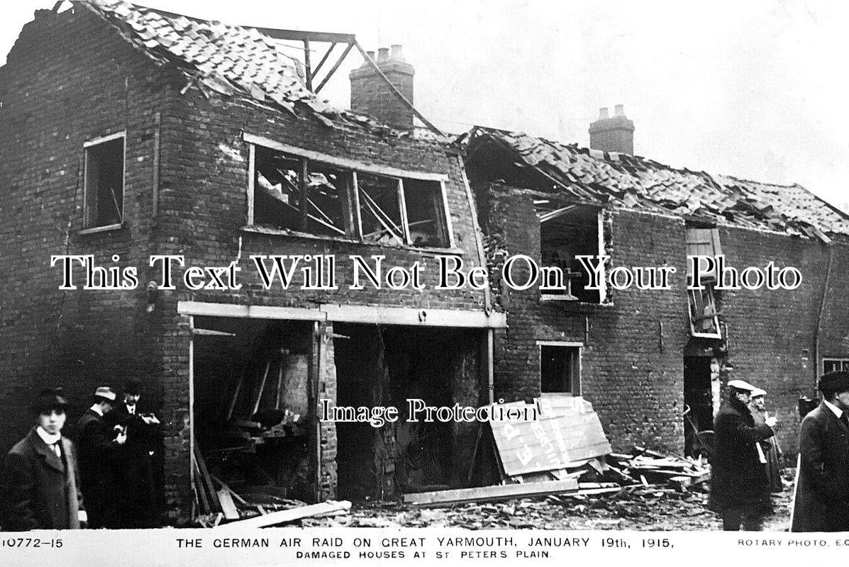 NF 3987 - German Air Raid On Great Yarmouth, Norfolk 1915 WW1