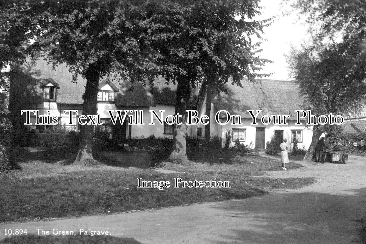 NF 4304 - The Green, Palgrave, Norfolk c1920