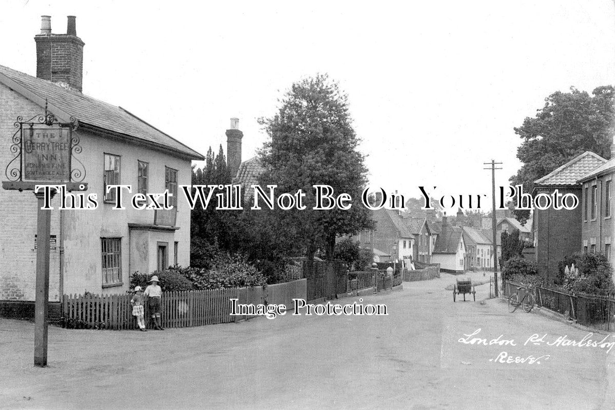 NF 4325 - The Cherry Tree Inn Pub, London Road, Harleston, Norfolk c1925