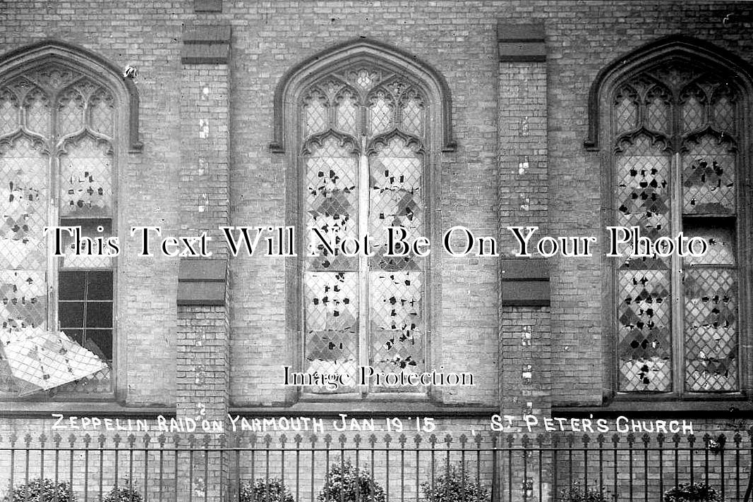 NF 4393 - German Zeppelin Raid, Great Yarmouth, Norfolk 1915 WW1