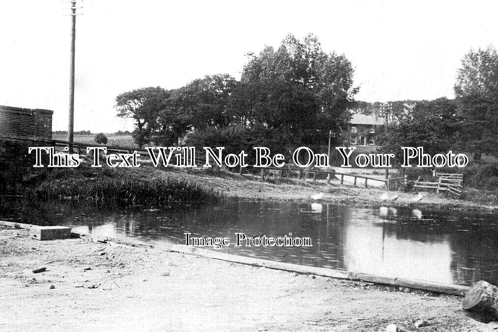 NF 4417 - Royston Bridhe, Dilham Canal, North Walsham, Norfolk c1910