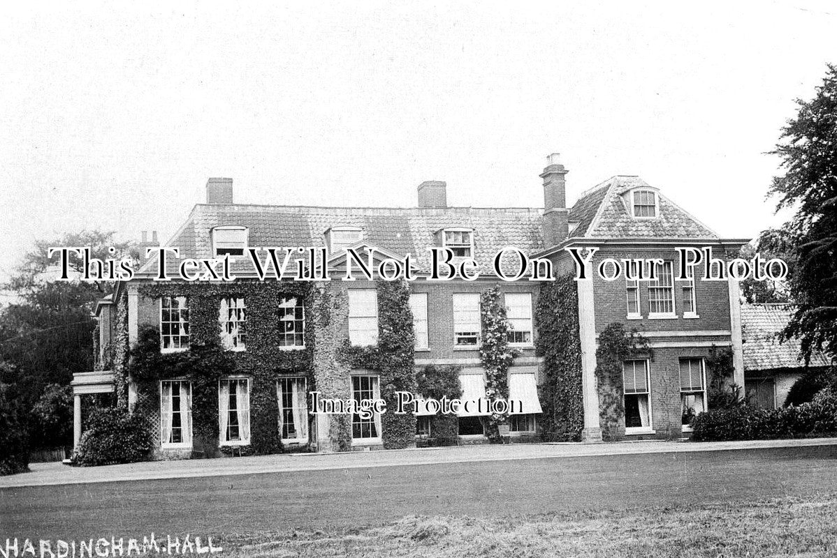 NF 4525 - Hardingham Hall, Wymondham, Norfolk c1906