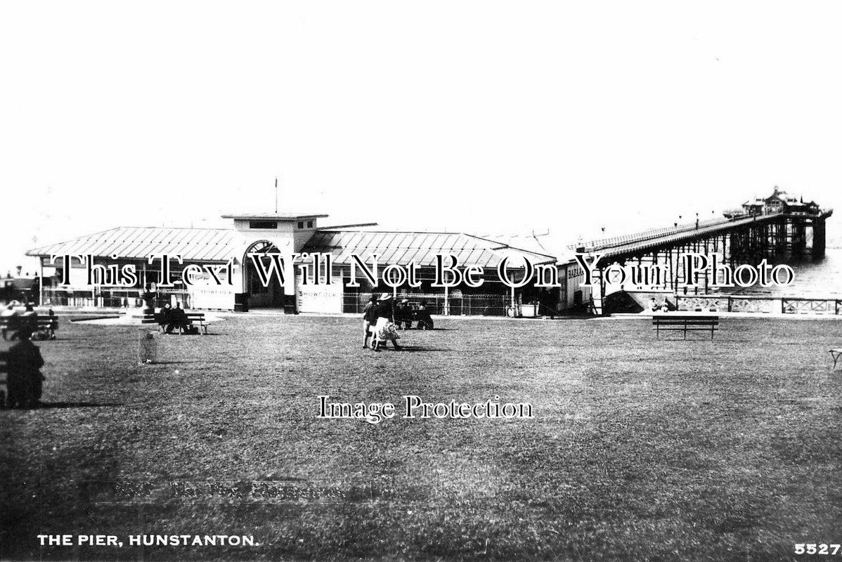 NF 781 - The Pier, Hunstanton, Norfolk c1949