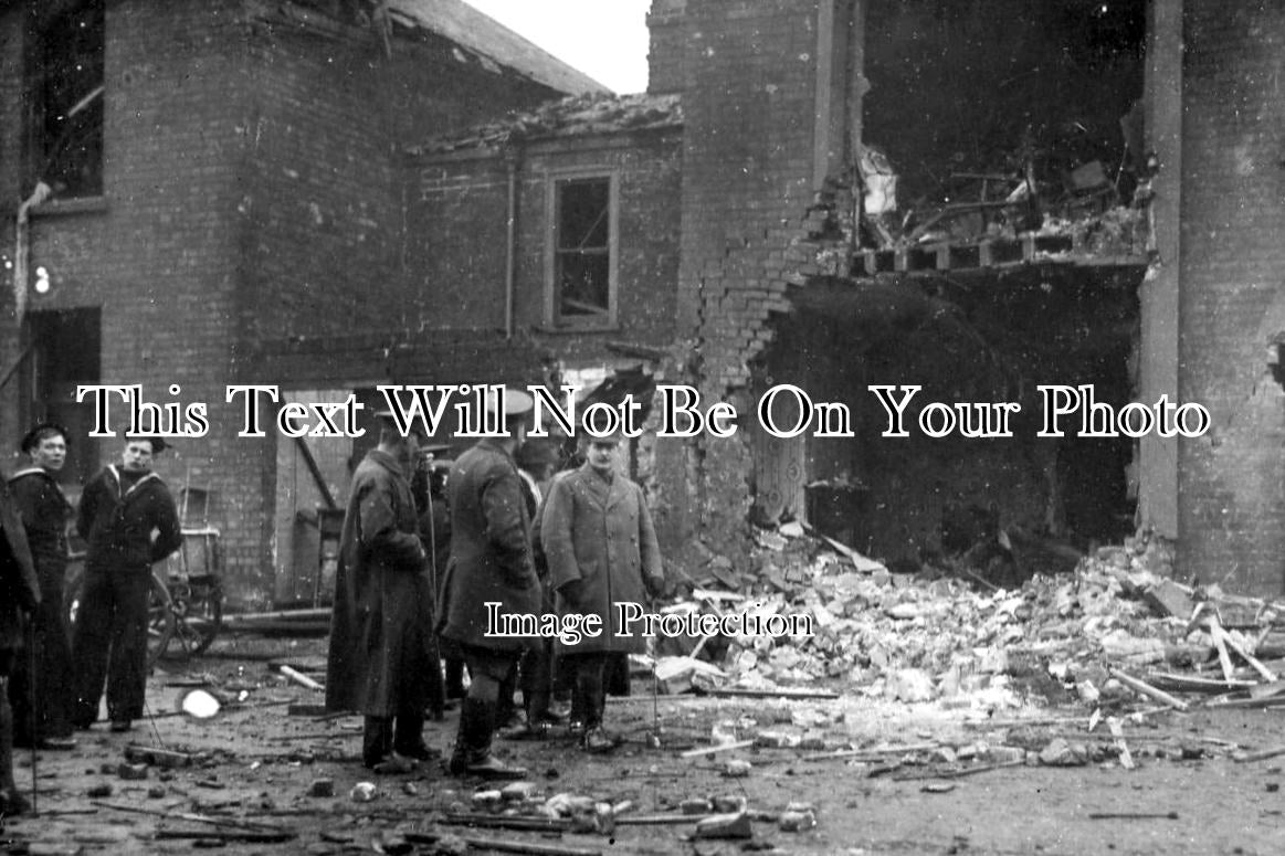 NF 984 - Zeppelin Raid, Bombed House, Lancaster Road, Great Yarmouth, Norfolk 1915