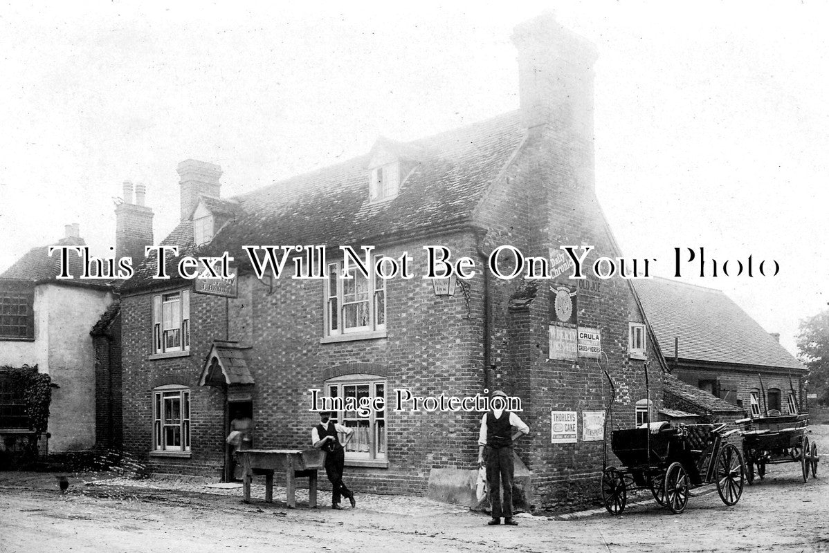 OX 1058 - The New Inn, Shillingford, Oxfordshire c1907