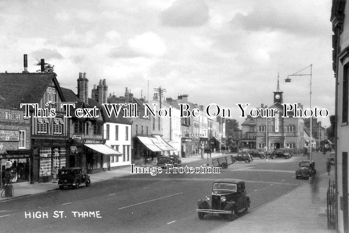 OX 1215 - High Street, Thame, Oxfordshire