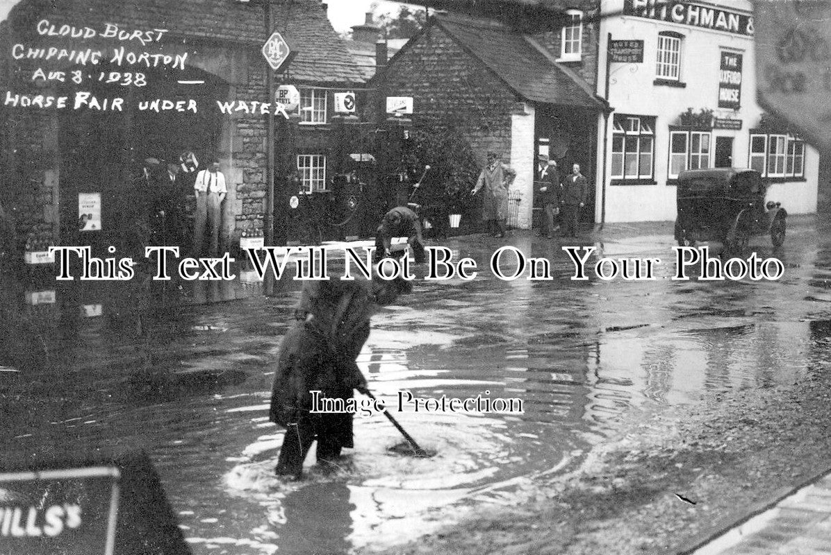 OX 1390 - Cloud Burst, Chipping Norton Horse Fair, Oxfordshire 1938