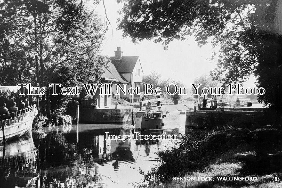 OX 1584 - Benson Lock, Wallingford, Oxfordshire