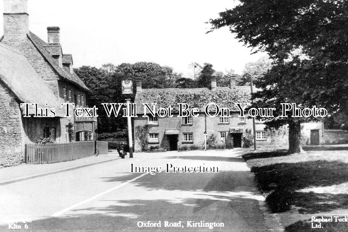 OX 1671 - Oxford Road, Kirtlington, Oxfordshire c1935
