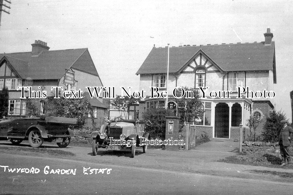 OX 258 - Twyford Garden Estate, Oxfordshire