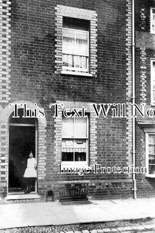 OX 572 - House, Aprartments For Rent, Henley On Thames, Oxfordshire c1912