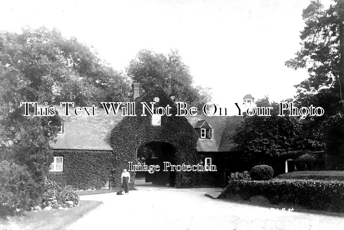OX 635 - Finmere House Stables, Oxfordshire c1908
