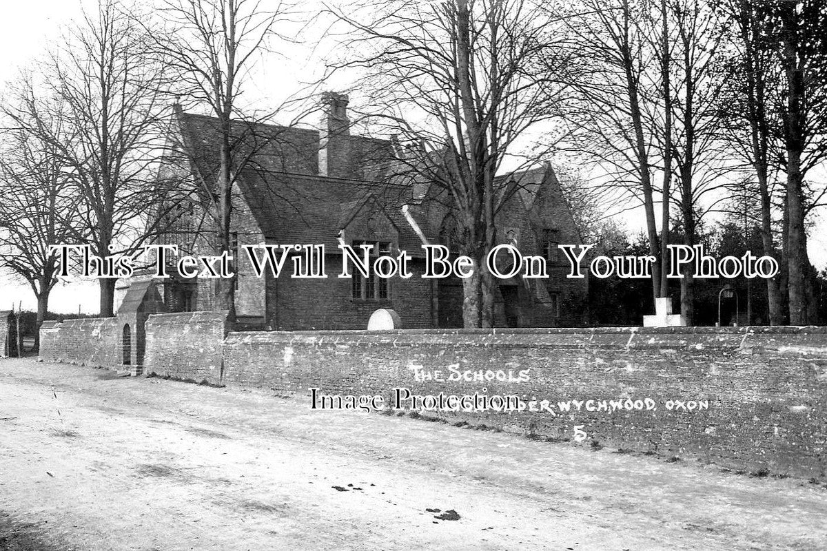 OX 711 - The Schools, Milton Under Wychwood, Oxfordshire